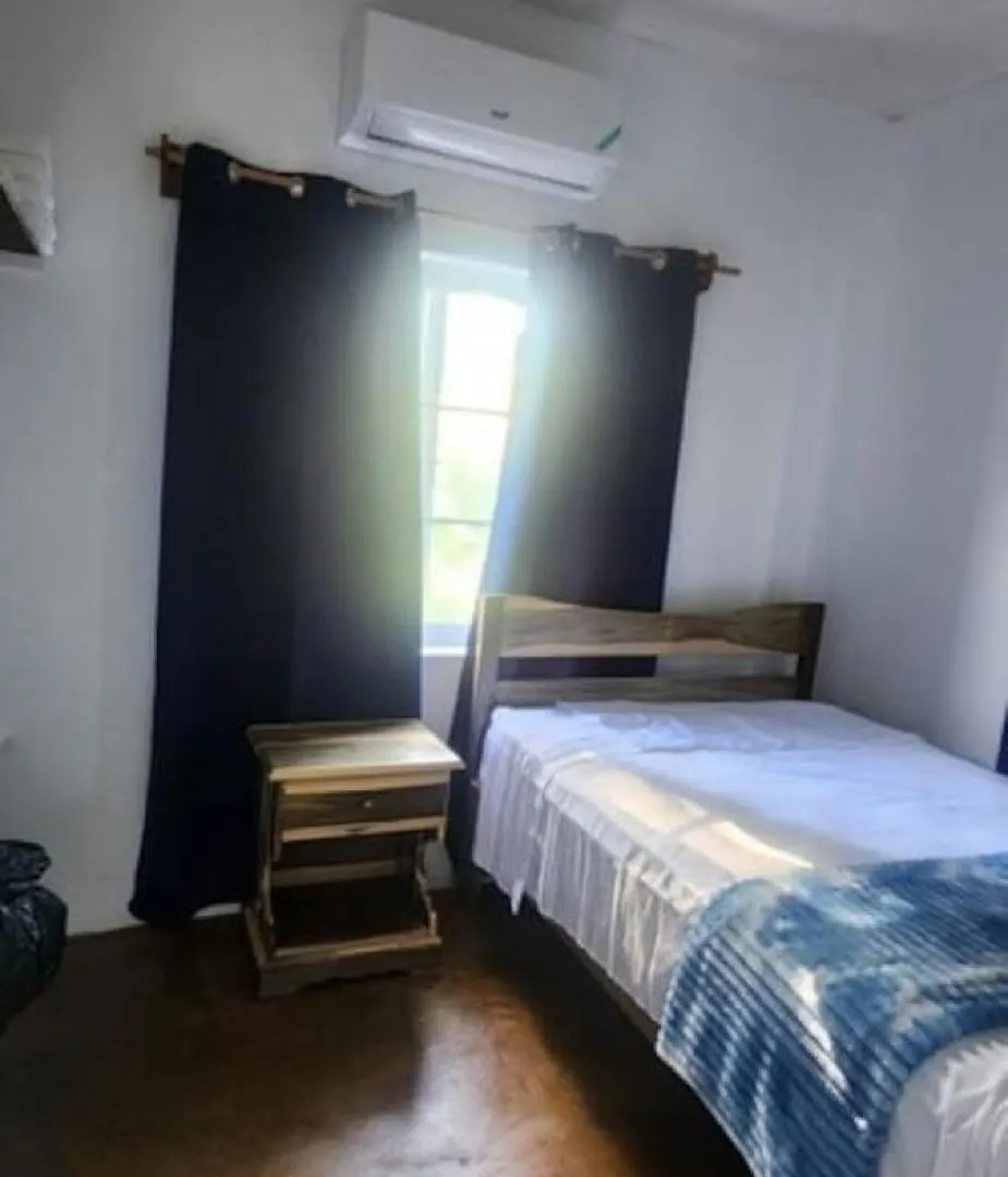 度假居 560) Large 4 Bedroom With Views 安东尼奥港 牙买加